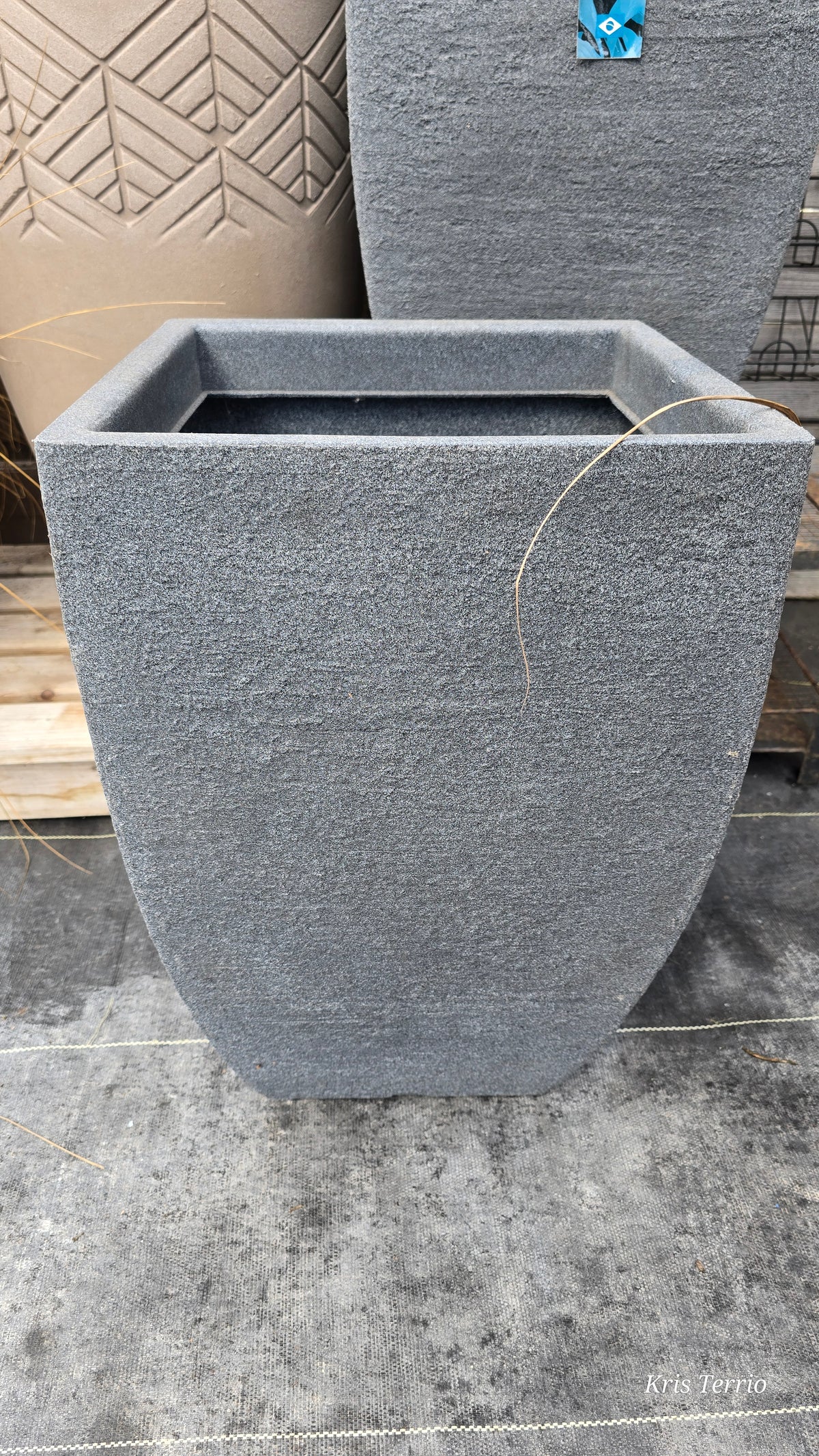 Japi PLANTER Grey dark