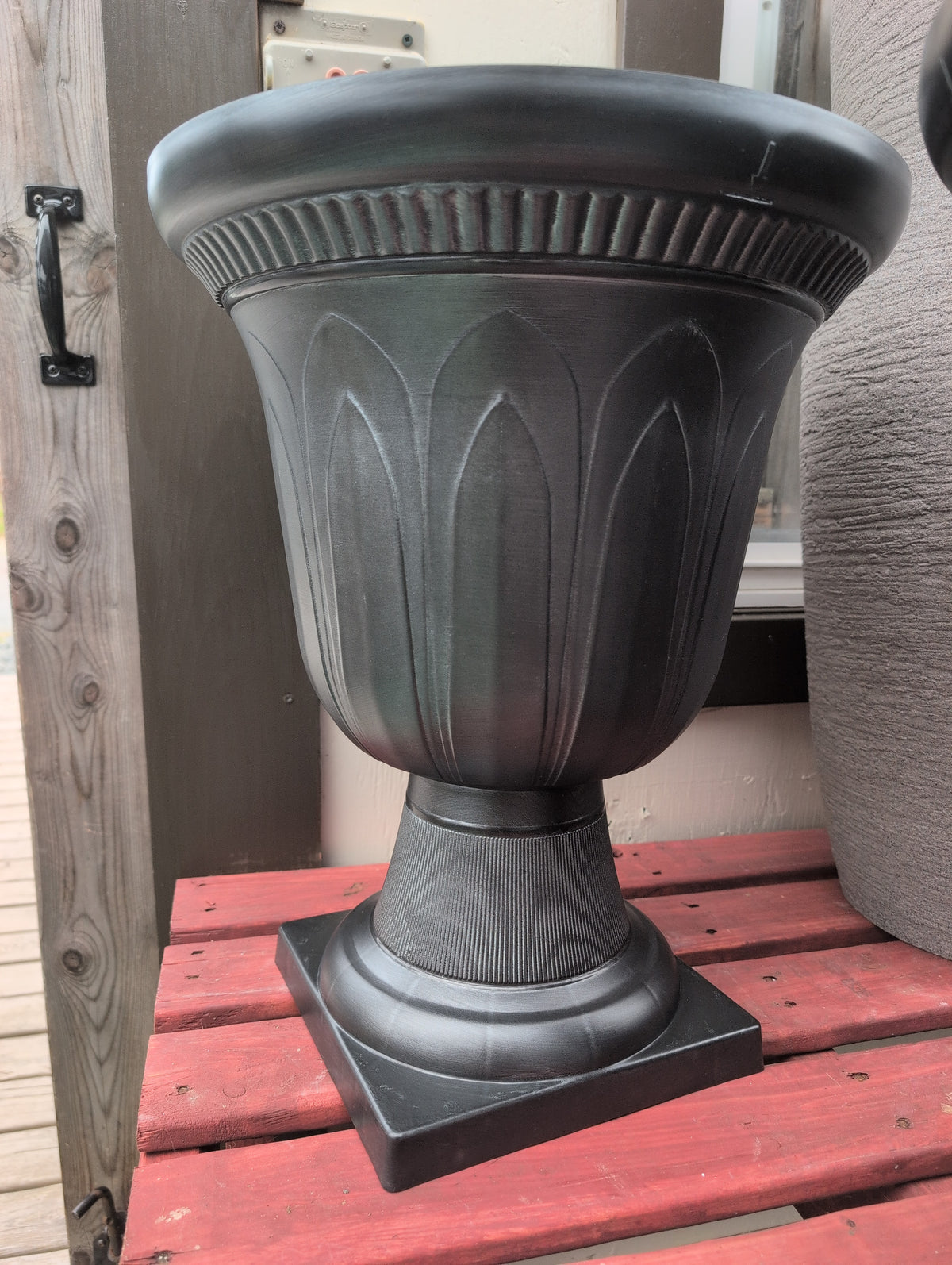 Nirvana Urn Pewter